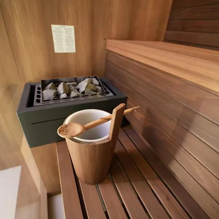 La Scordata Luxury Apartment&private * Matera